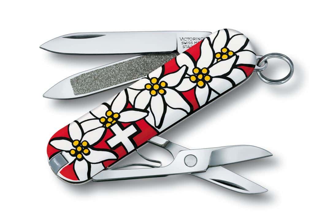 9. Victorinox Classic Edelweiss zakmes