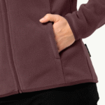 3F718E4C-D30D-4745-9809-85F26FAA24CA