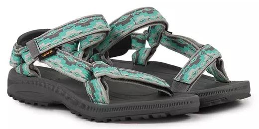 5A35A449-078E-426E-96F7-26AD5E0640C4