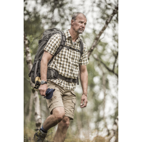 6580DEF3-3FCB-4F74-BDFF-060C27A24290