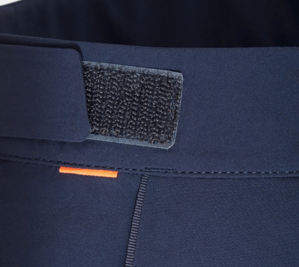 685FCAE3-BD15-478E-97D2-94D55B4C978C