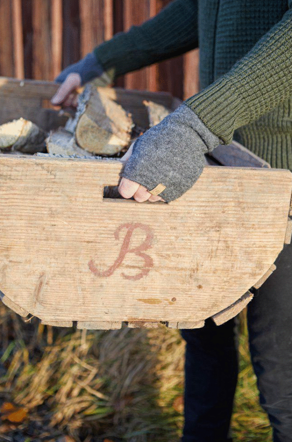 7692A1B1-1461-454C-93D9-04229093F7E3