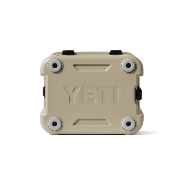 876F3B3B-2295-4F7D-8AFA-AE8E82A3BD8C