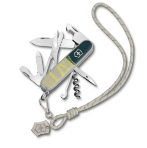 35. Victorinox, Companion en Neck Cord, New York Style, zakmes