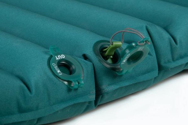 8E3D8FCE-0157-46B9-9D6E-7C3BCF2B559D