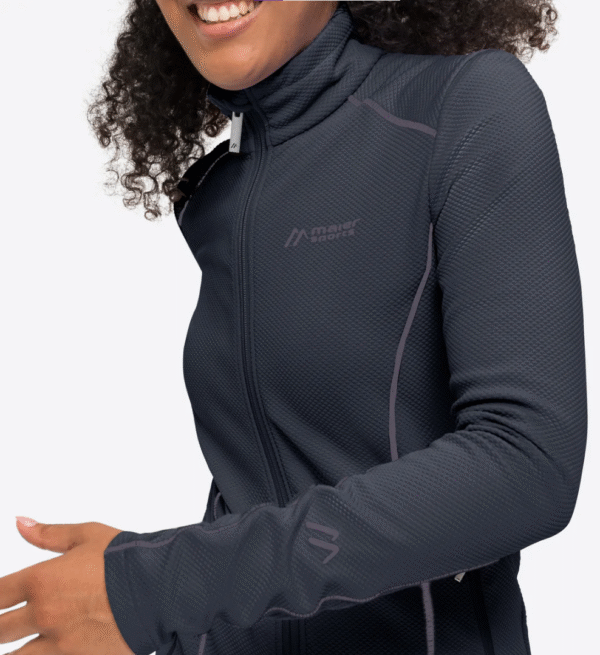 947EBF70-61F3-4794-9006-FE1643A2C51E