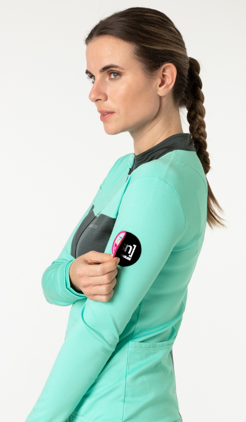 9599105D-E854-4ADE-BEB1-6F84CAABAEFC