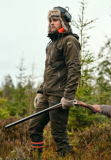 B7855AE7-8080-4F51-8952-E3D09B5FE392