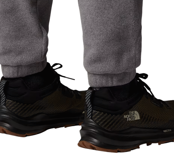 C390102B-5062-442B-99BB-FF4DDA516E55