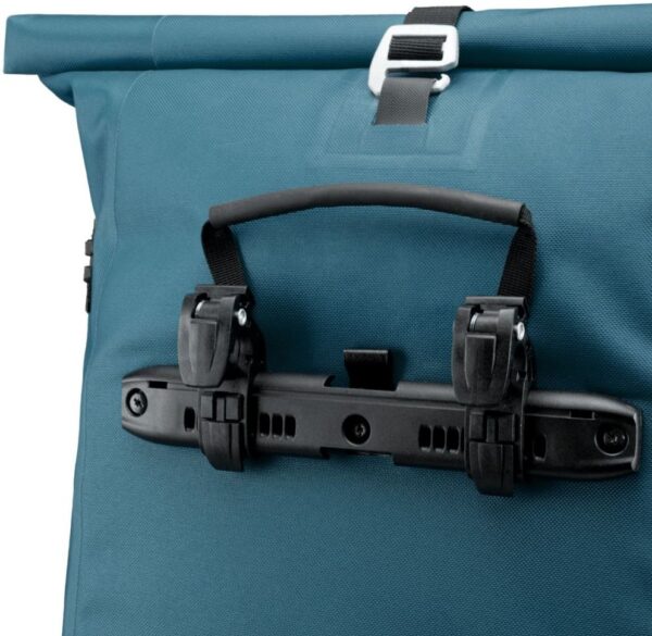 CF167ADB-02FC-4C6B-B7A5-4C2C9491ADA8