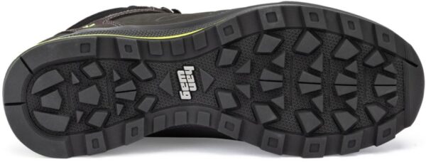 D09507B8-6411-4A30-B124-CB7402A3BDC1