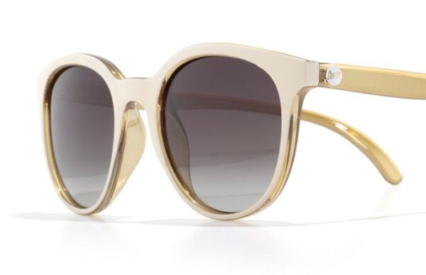 D30F5FD9-8F95-46F9-B010-E94D3C01FECD